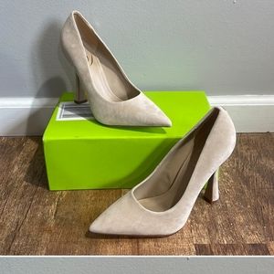 Sam Elderman Capuchino suede heels size 7 NEW Women's Antonia Flared Heel Pumps